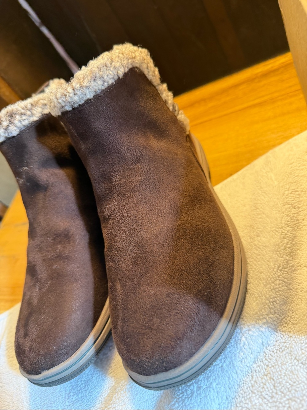 Cozy Faux-Shearling Ankle Boot in Brown
